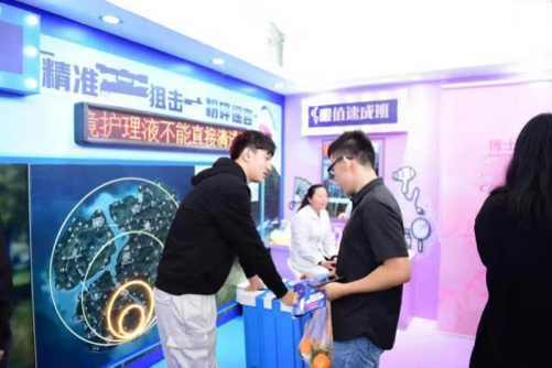 知乎新知大学 未来遇见更好的自己 - 校果研究院 - 校园营销解决方案! 知乎新知大学 未来遇见更好的自己 - 校果研究院 - 校园营销解决方案!